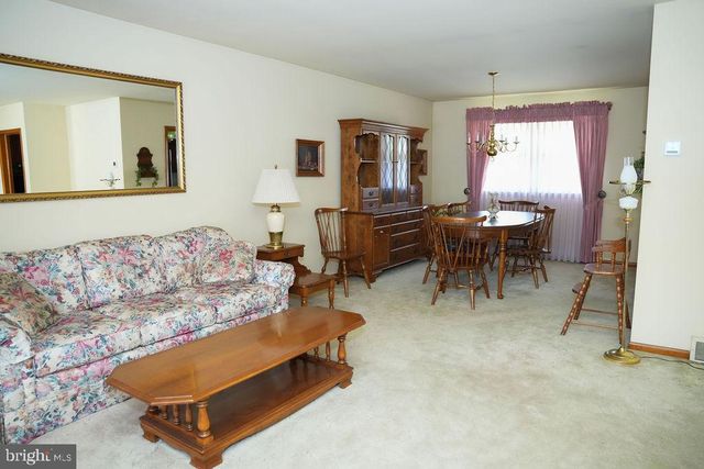 1187 FRANCINE DR, Vineland, NJ 08360