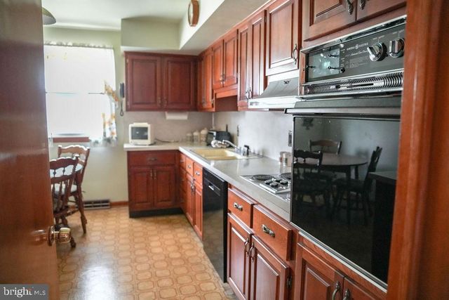 1187 FRANCINE DR, Vineland, NJ 08360