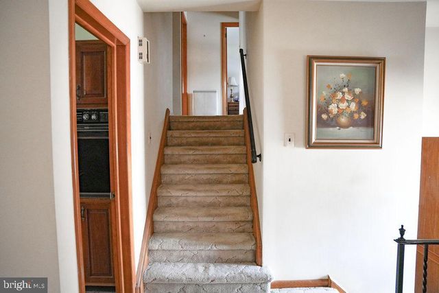 1187 FRANCINE DR, Vineland, NJ 08360