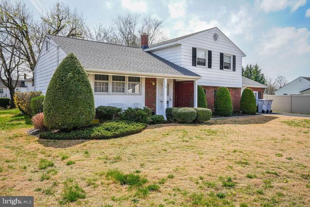 1187 FRANCINE DR, Vineland, NJ 08360