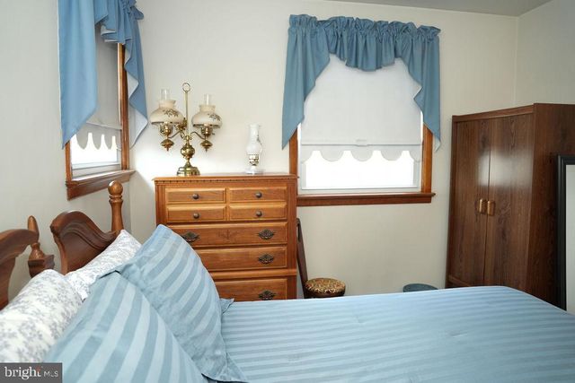 1187 FRANCINE DR, Vineland, NJ 08360