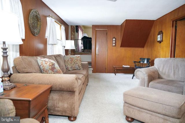 1187 FRANCINE DR, Vineland, NJ 08360