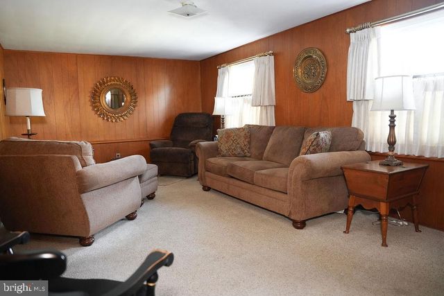 1187 FRANCINE DR, Vineland, NJ 08360