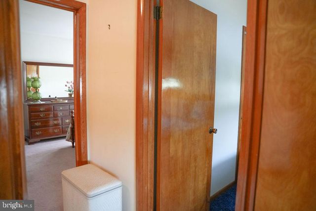 1187 FRANCINE DR, Vineland, NJ 08360