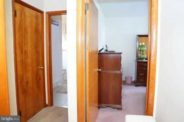 1187 FRANCINE DR, Vineland, NJ 08360
