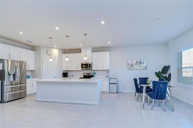 10422 GLIDING EAGLE WAY, Land O Lakes, FL 34638