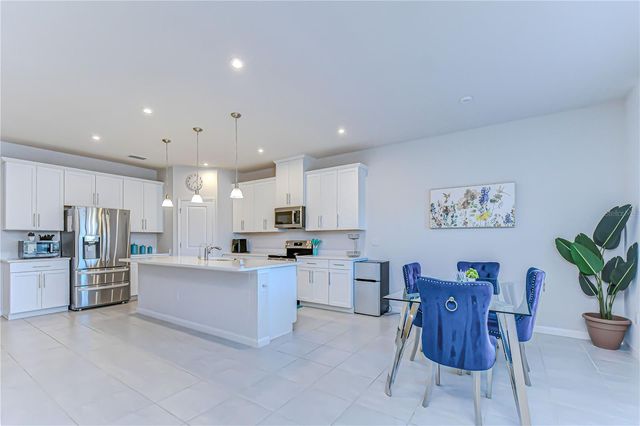 10422 GLIDING EAGLE WAY, Land O Lakes, FL 34638