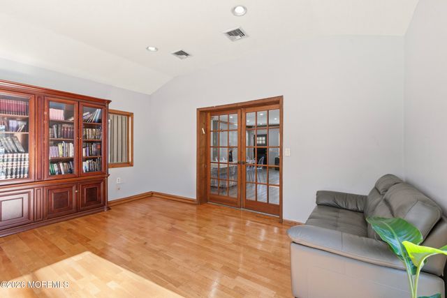 2146 Sachs Avenue, Toms River, NJ 08755