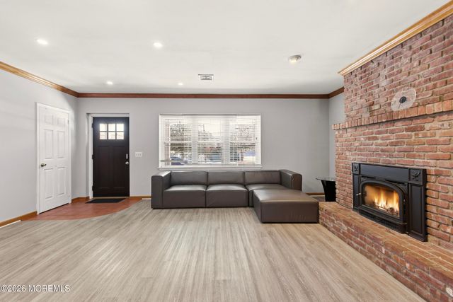 2146 Sachs Avenue, Toms River, NJ 08755