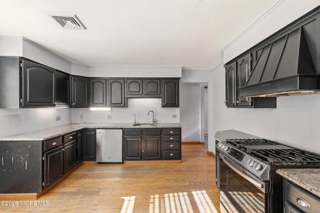 2146 Sachs Avenue, Toms River, NJ 08755