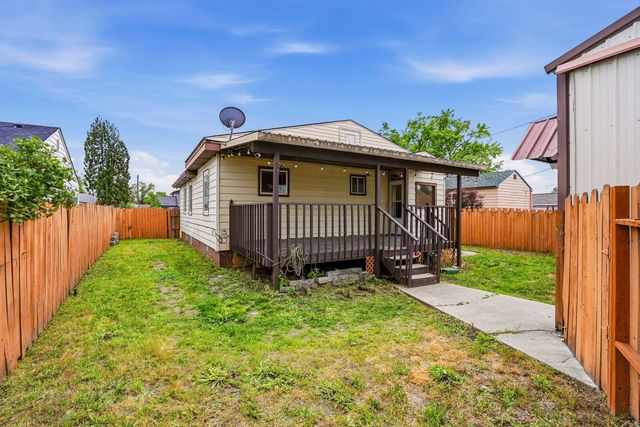517 E Columbia Ave, Spokane, WA 99208