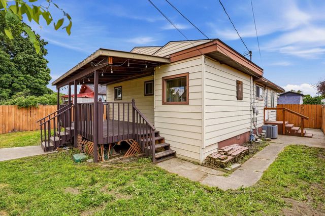 517 E Columbia Ave, Spokane, WA 99208