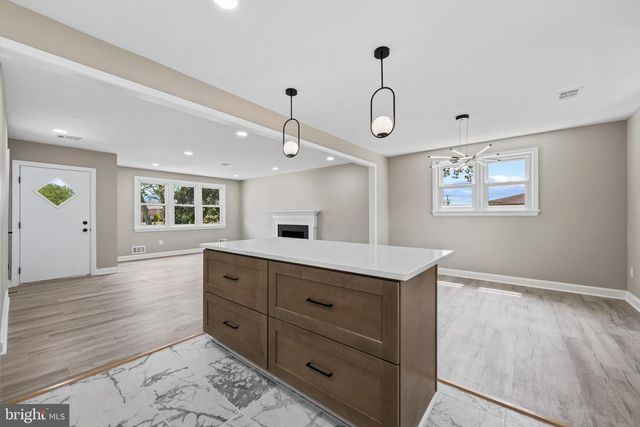 2112 GAITHER ST, Temple Hills, MD 20748