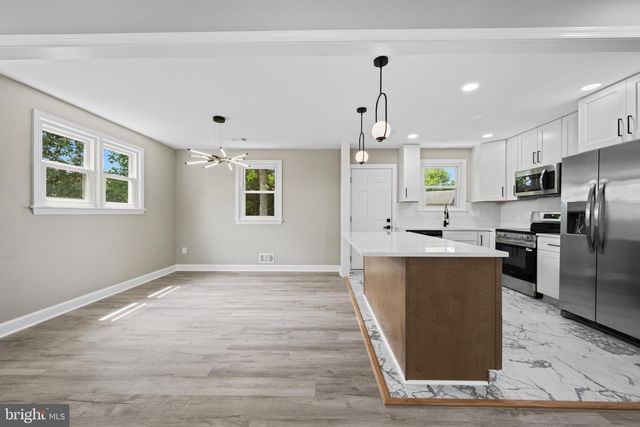 2112 GAITHER ST, Temple Hills, MD 20748