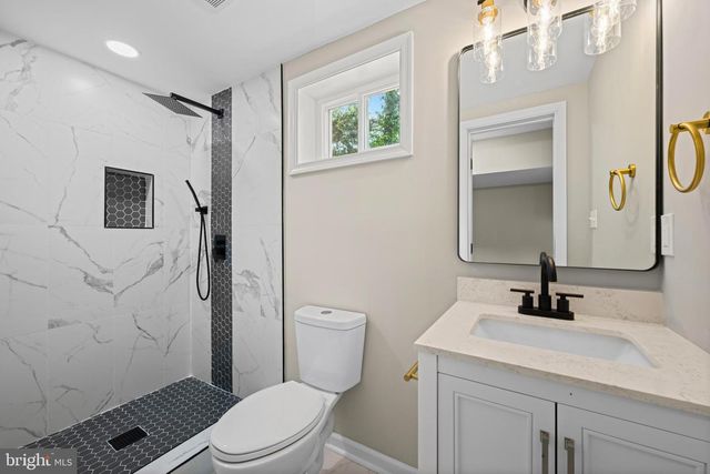 2112 GAITHER ST, Temple Hills, MD 20748