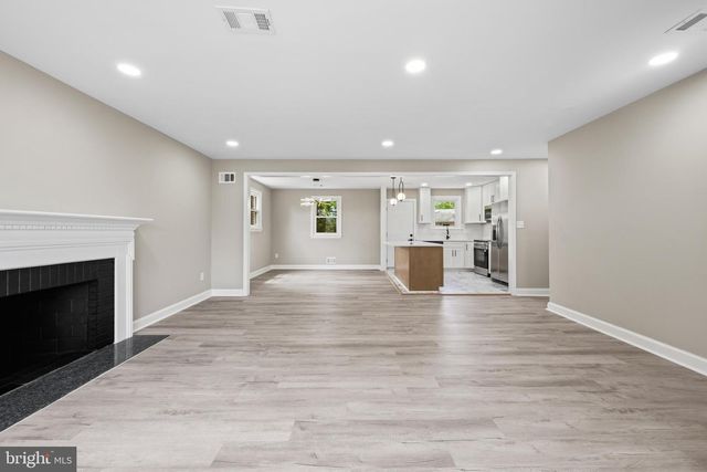 2112 GAITHER ST, Temple Hills, MD 20748