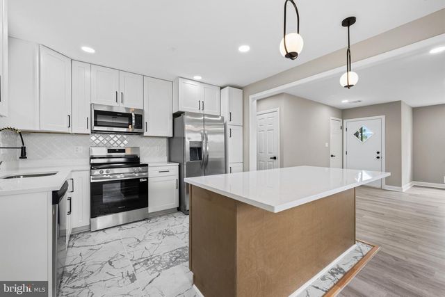 2112 GAITHER ST, Temple Hills, MD 20748
