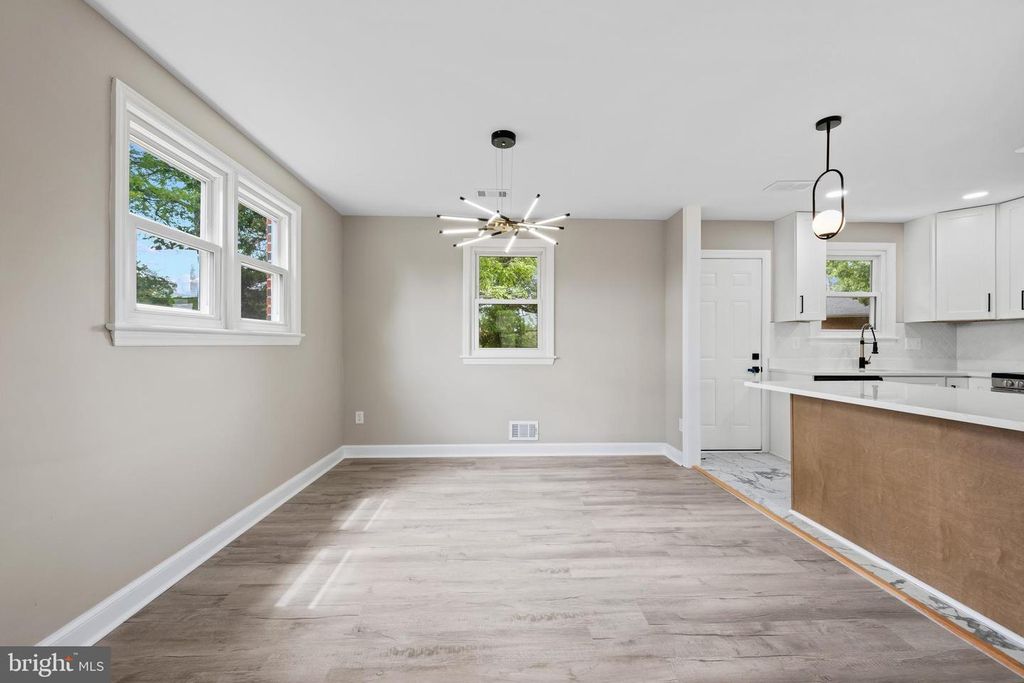 Image 12 of property listing at 2112 GAITHER ST, Temple Hills, MD 20748