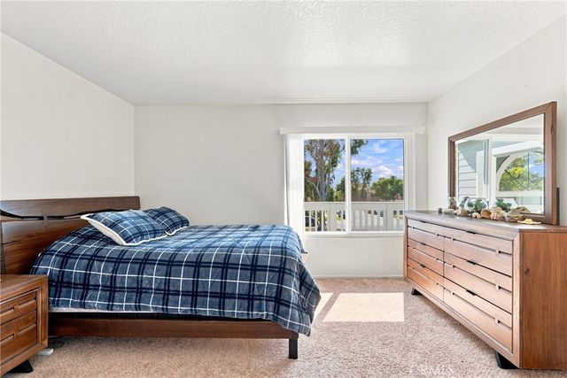 187 Huntington, Irvine, CA 92620