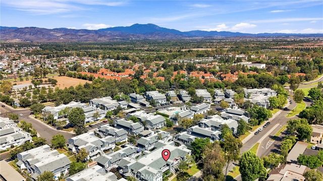 187 Huntington, Irvine, CA 92620