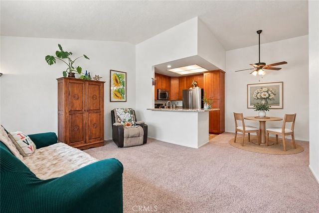187 Huntington, Irvine, CA 92620