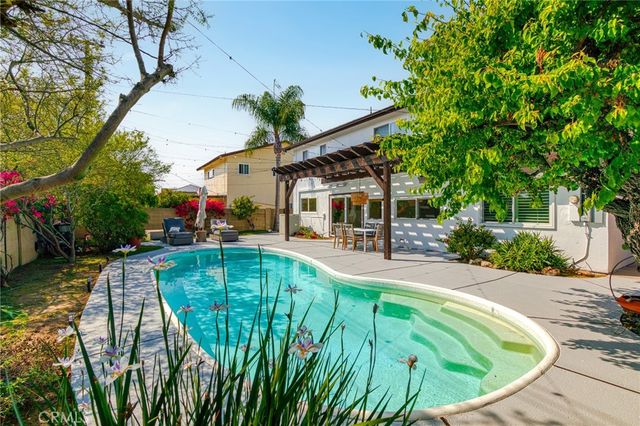 4972 Park, Cypress, CA 90630