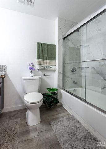 3308 Hale Street, Bakersfield, CA 93307