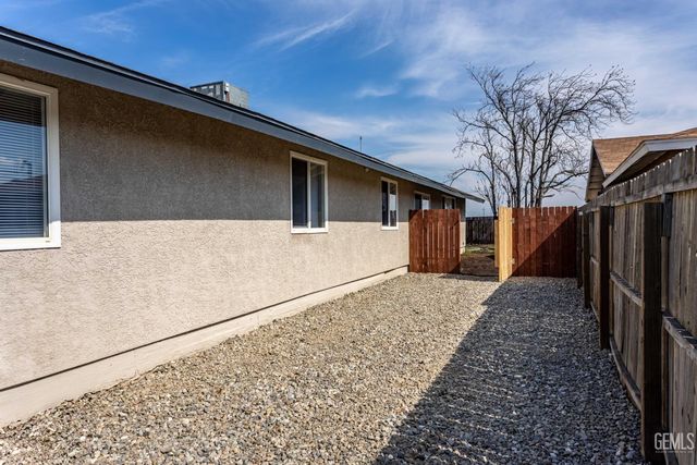 3308 Hale Street, Bakersfield, CA 93307