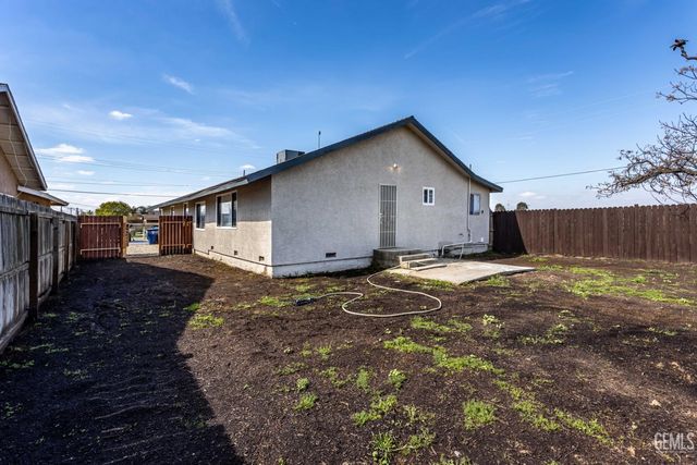 3308 Hale Street, Bakersfield, CA 93307