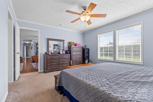 288 Howard Norton Drive, Hiddenite, NC 28636