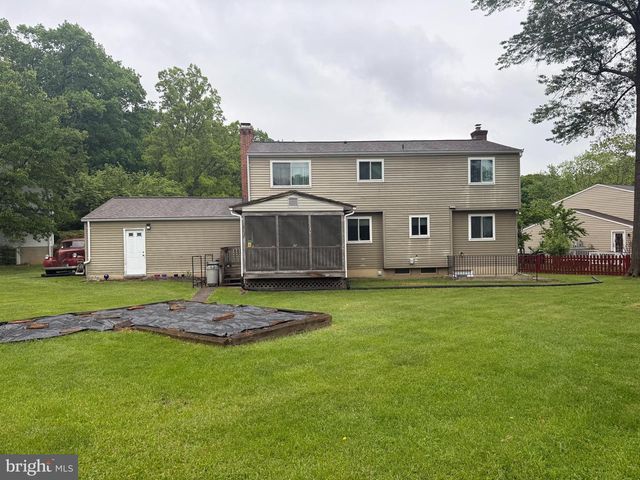 104 DEERWOOD CT, Sterling, VA 20164