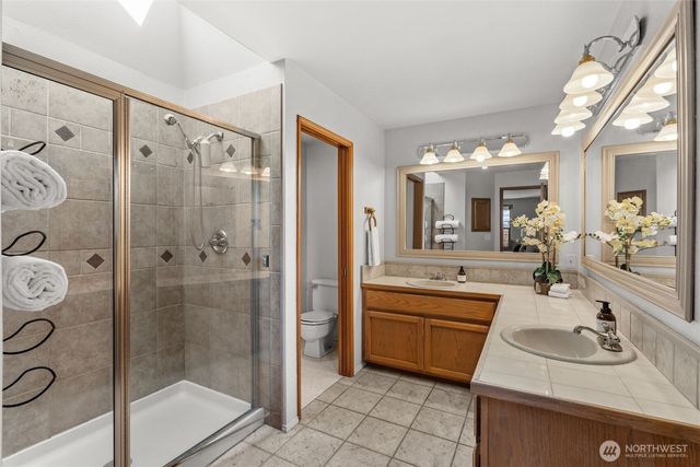 702 50th Street SE, Auburn, WA 98092