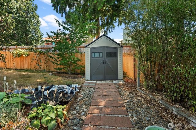 702 50th Street SE, Auburn, WA 98092
