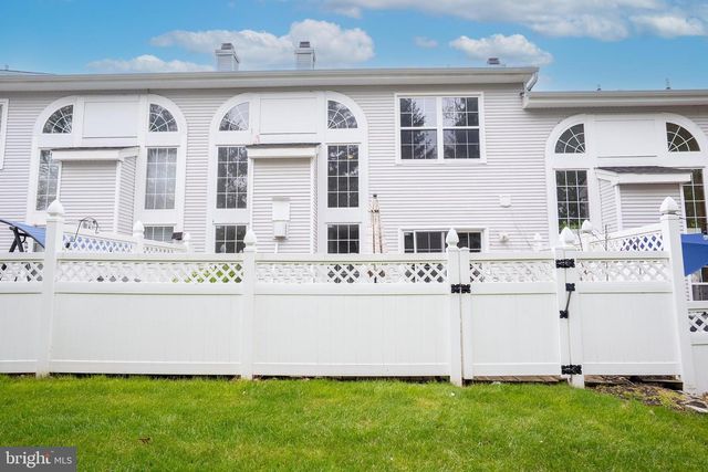 505 PHEASANT RUN, Monmouth Junction, NJ 08852