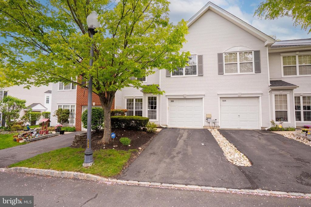 505 PHEASANT RUN, Monmouth Junction, NJ 08852