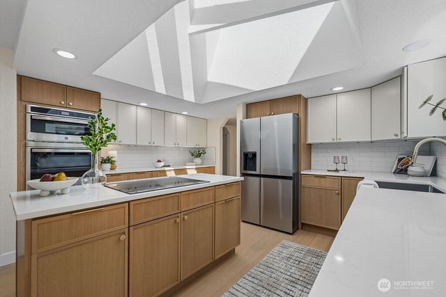 18901 SE 281st Street, Kent, WA 98042
