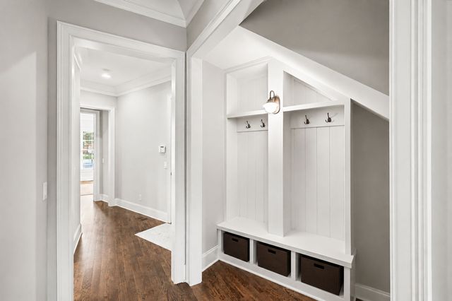 401 Belle Glen Ln, Brentwood, TN 37027