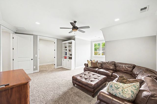 401 Belle Glen Ln, Brentwood, TN 37027