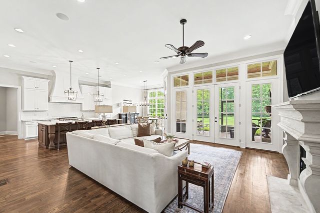 401 Belle Glen Ln, Brentwood, TN 37027