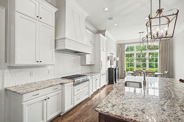 401 Belle Glen Ln, Brentwood, TN 37027