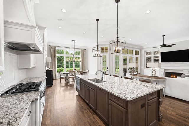 401 Belle Glen Ln, Brentwood, TN 37027