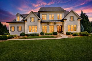 401 Belle Glen Ln, Brentwood, TN 37027