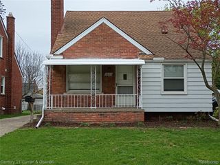 1809 Kingsbury Avenue, Dearborn, MI 48128