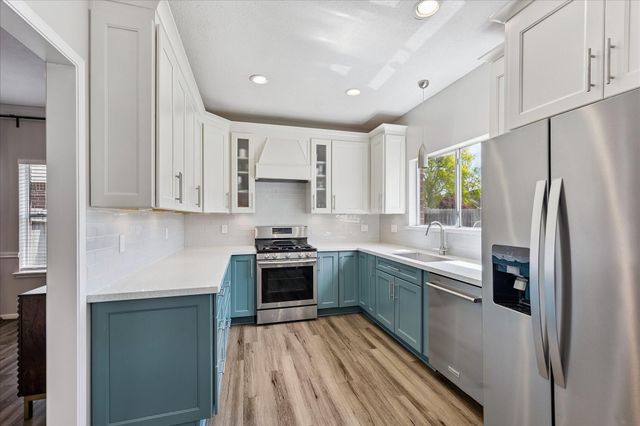 7022 Red Coral Drive, Pasadena, TX 77505