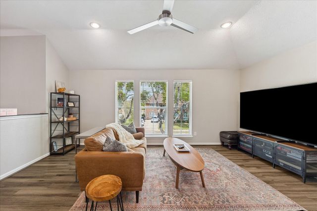 7022 Red Coral Drive, Pasadena, TX 77505