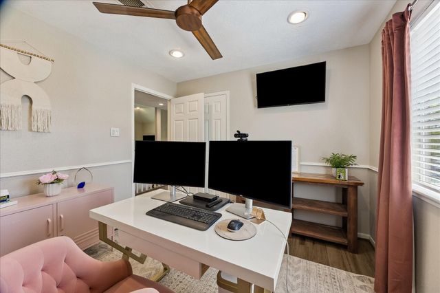 7022 Red Coral Drive, Pasadena, TX 77505