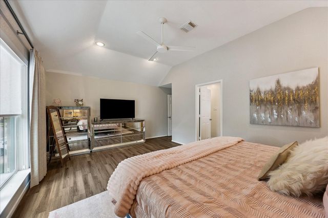 7022 Red Coral Drive, Pasadena, TX 77505