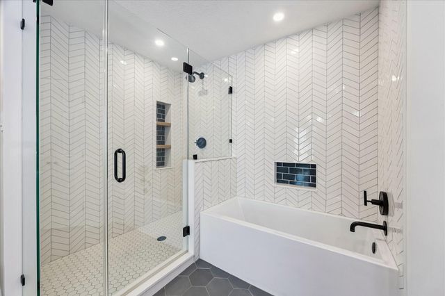 7022 Red Coral Drive, Pasadena, TX 77505