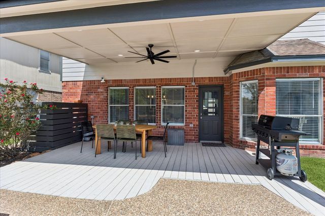 7022 Red Coral Drive, Pasadena, TX 77505