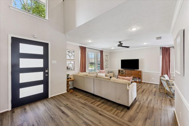 7022 Red Coral Drive, Pasadena, TX 77505